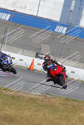 media/Nov-26-2022-Fastrack Riders (Sat) [[b001e85eef]]/Level 3/Session 3 Outside Turn 9/